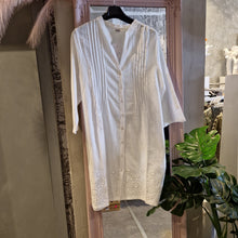 Lade das Bild in den Galerie-Viewer, White Blusenkleid
