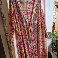 Lade das Bild in den Galerie-Viewer, Seiden Wickelkleid XS
