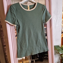 Lade das Bild in den Galerie-Viewer, T-Shirt New Color
