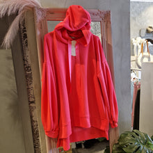 Lade das Bild in den Galerie-Viewer, Hoodie mit Satinband

