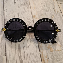 Lade das Bild in den Galerie-Viewer, Par Amour Sonnenbrille
