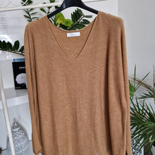Lade das Bild in den Galerie-Viewer, Pullover Danny's Favorit
