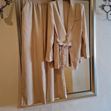 Lade das Bild in den Galerie-Viewer, Buissenes Fashion Set DANNY
