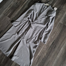 Lade das Bild in den Galerie-Viewer, Buissenes Fashion Set DANNY
