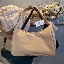 Lade das Bild in den Galerie-Viewer, CLUB Bag
